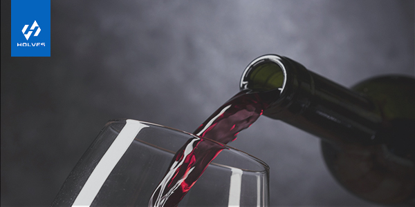 發酵罐進行紅酒發酵 發酵罐進行紅酒發酵